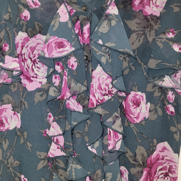 Converse One Star Floral Ruffle Chiffon Blouse Sheer Romantic Top M - Picture 4 of 7